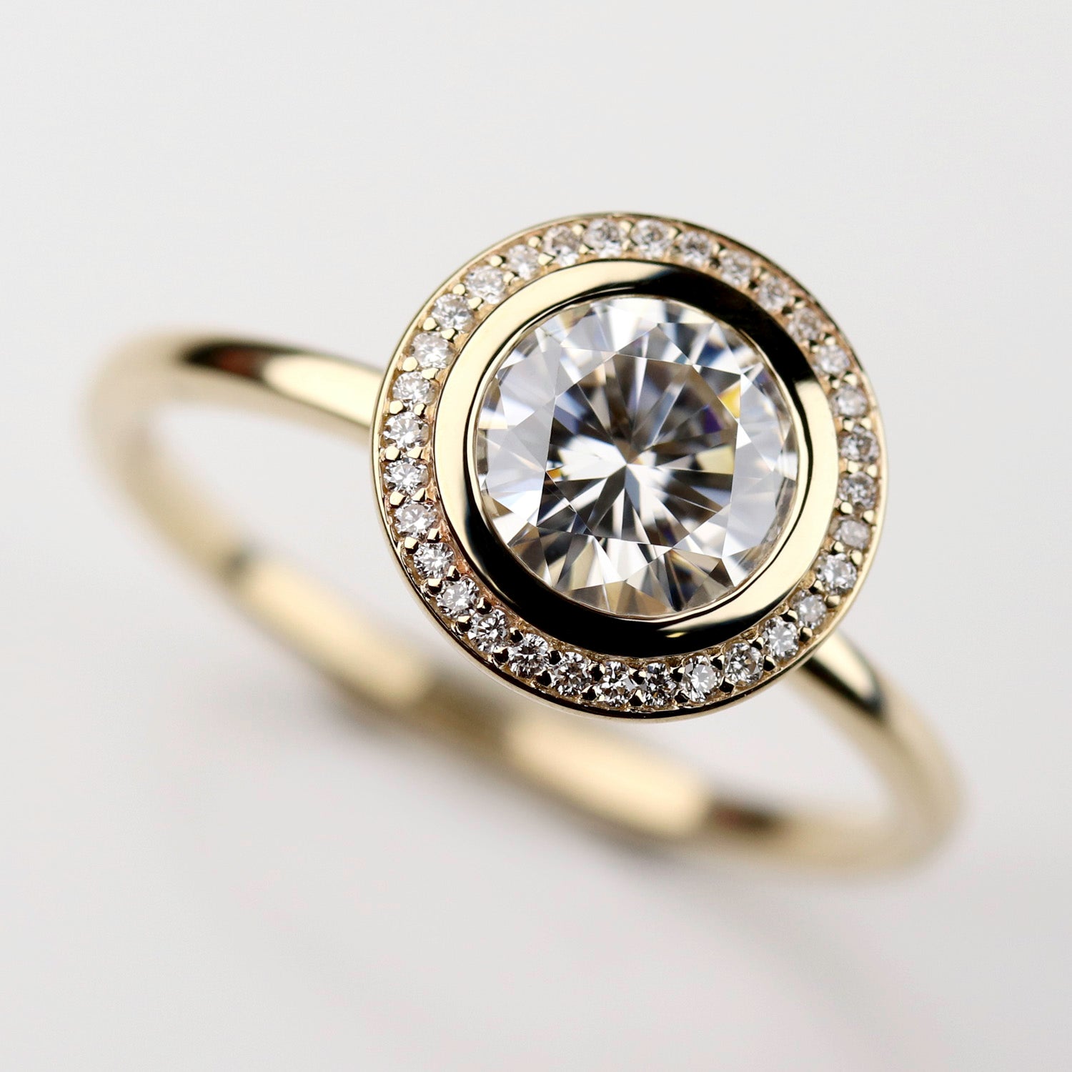 1.25ct Bezel-set Halo Solitaire Engagement Ring